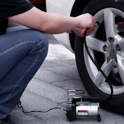 Αεροσυμπιεστής με μεταλλικό περίβλημα και ισχύ 150 Watt