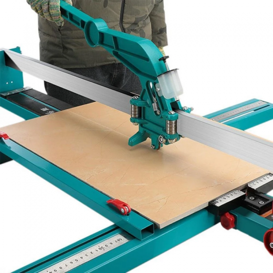 ΚΟΦΤΗΣ ΠΛΑΚΙΔΙΩΝ 1200 cm Πάχος κοπής: 15 mm Διαγώνια κοπή πλακιδίων: 85 x 85 cm Διάμετρος κυλίνδρου: 22 mm Με λέιζερ